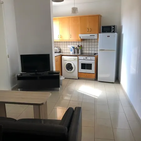 11e Oroklini Sea View 1 Bed Apartamento *